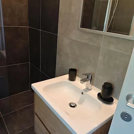 Apartamento Aduros Bayview