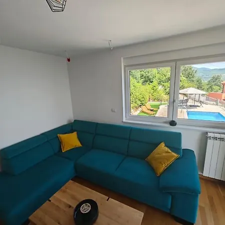 Aduros Bayview * Dobreć